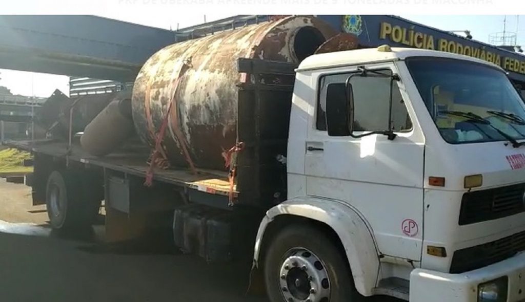 PRF apreende carga de 5 toneladas de maconha em Minas Gerais