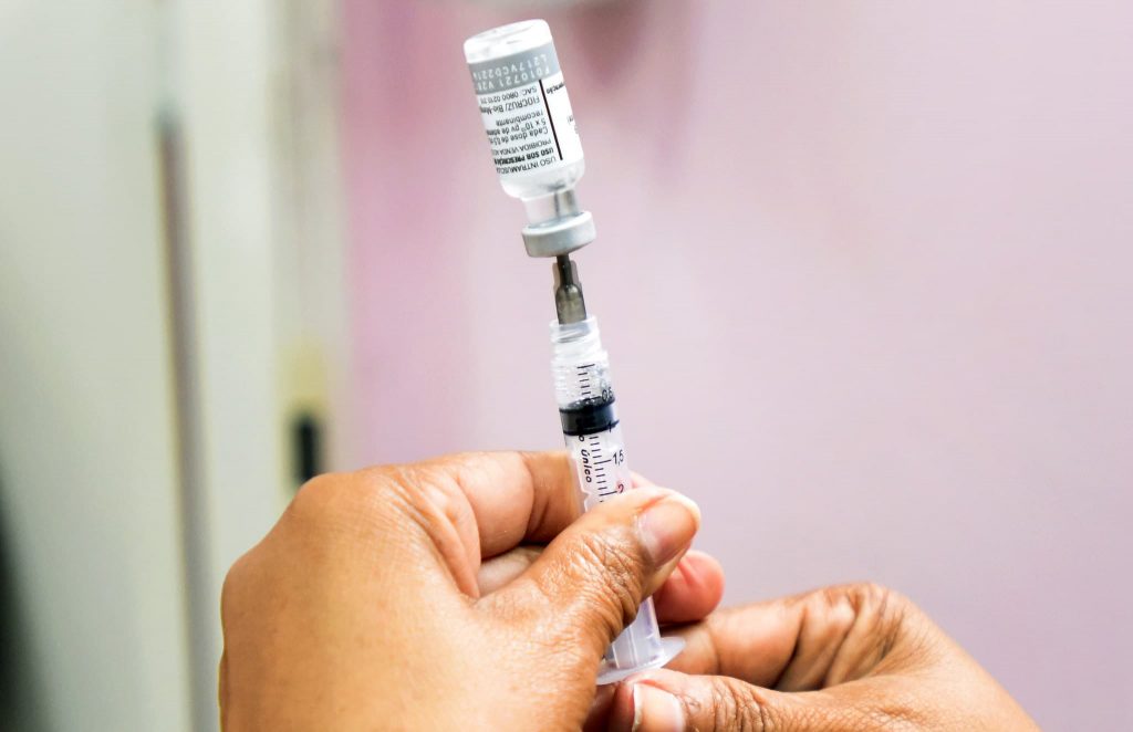 Natal alcança 1 milhão de doses de vacinas aplicadas contra a covid