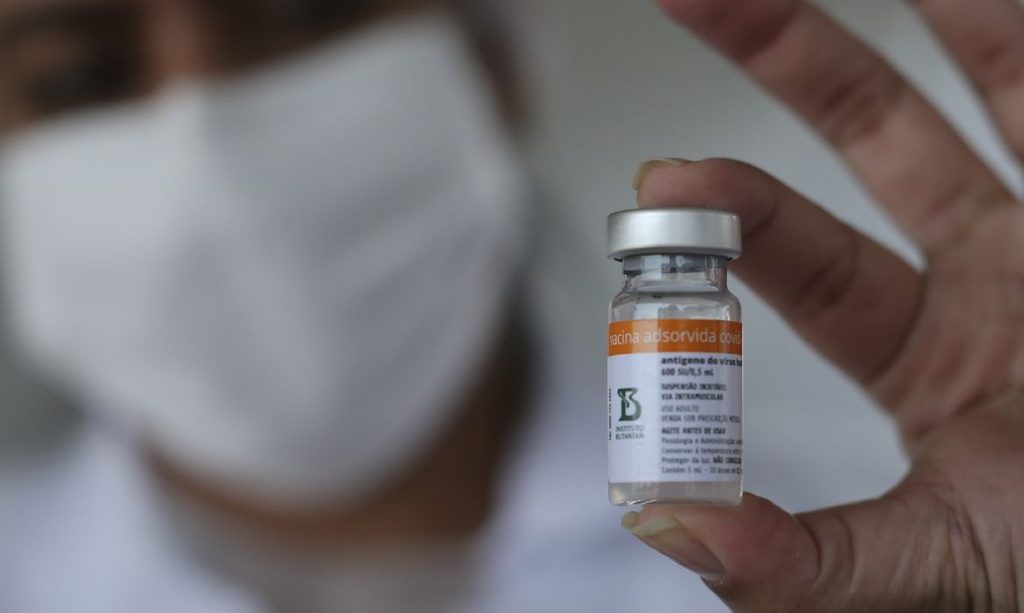 Ministério anuncia que 300 milhões de doses de vacina foram distribuídas