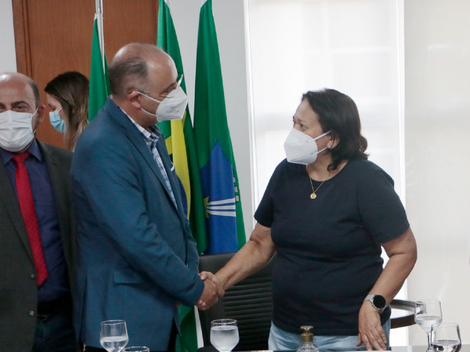Governadora Fátima Bezerra recebe comitiva do Geoparque Seridó