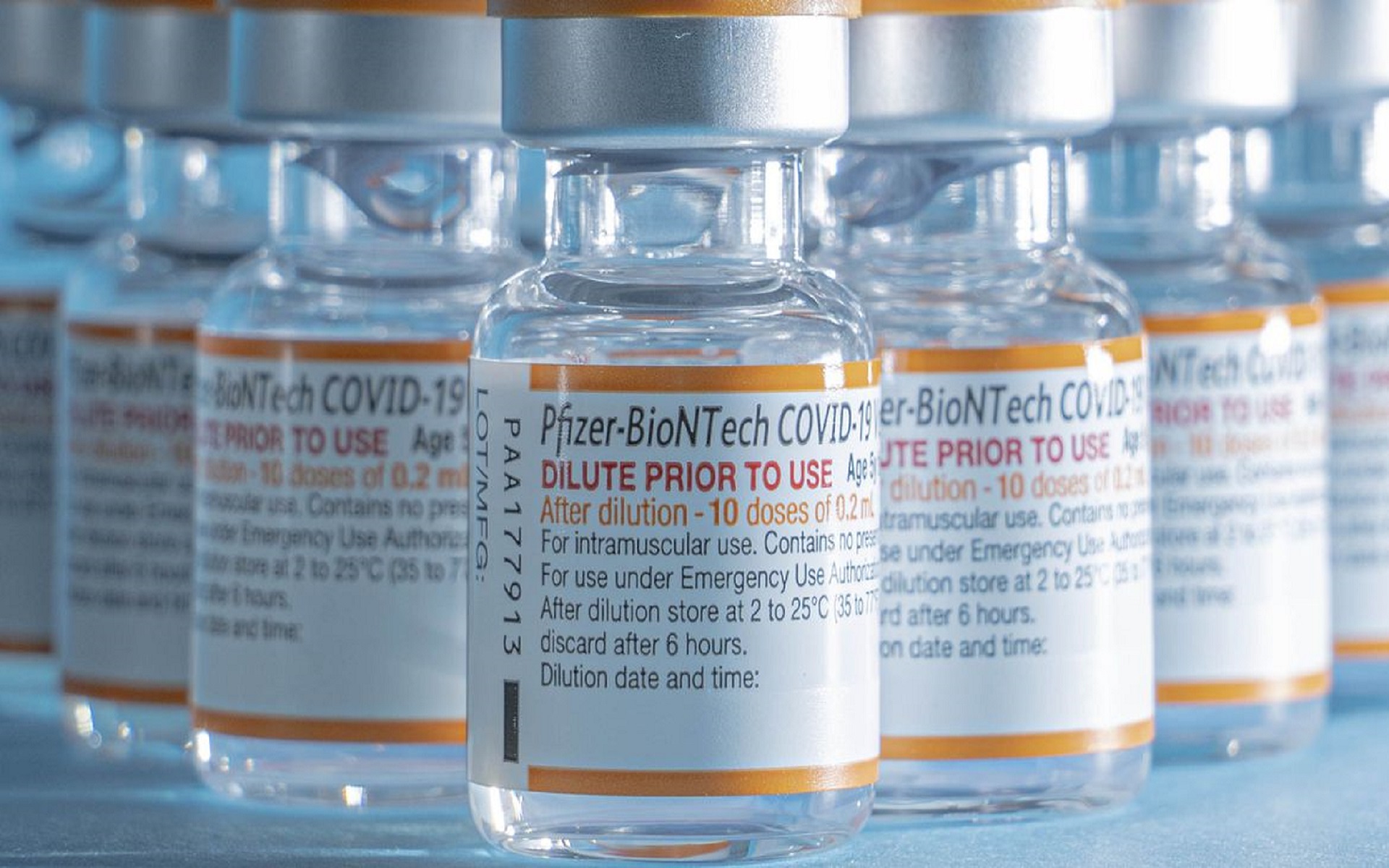 Mais um carregamento da vacina pediátrica da Pfizer chega ao Brasil
