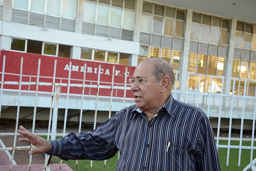 José Rocha tem piora clínica e segue em estado grave na UTI do São Lucas, em Natal; ex-presidente do América tem 86 anos