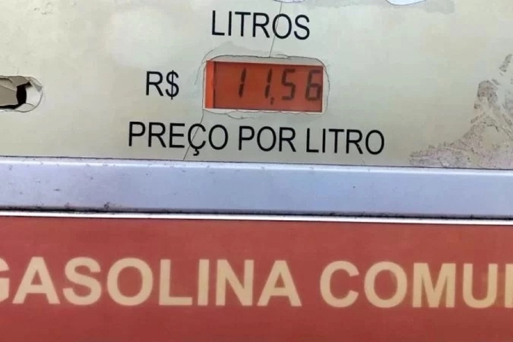 Litro da gasolina no Acre já chega a custar R$ 11,56