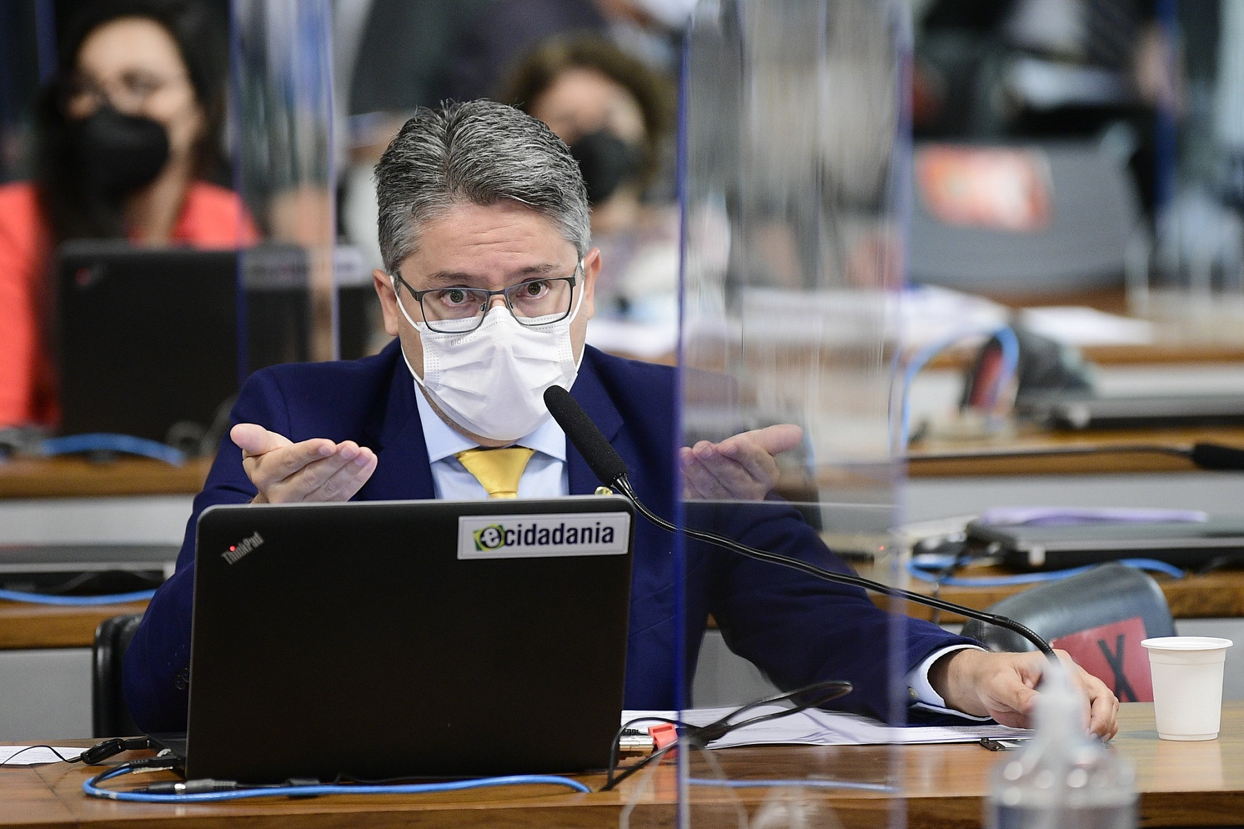 Senador Alessandro Vieira desiste de candidatura à Presidência