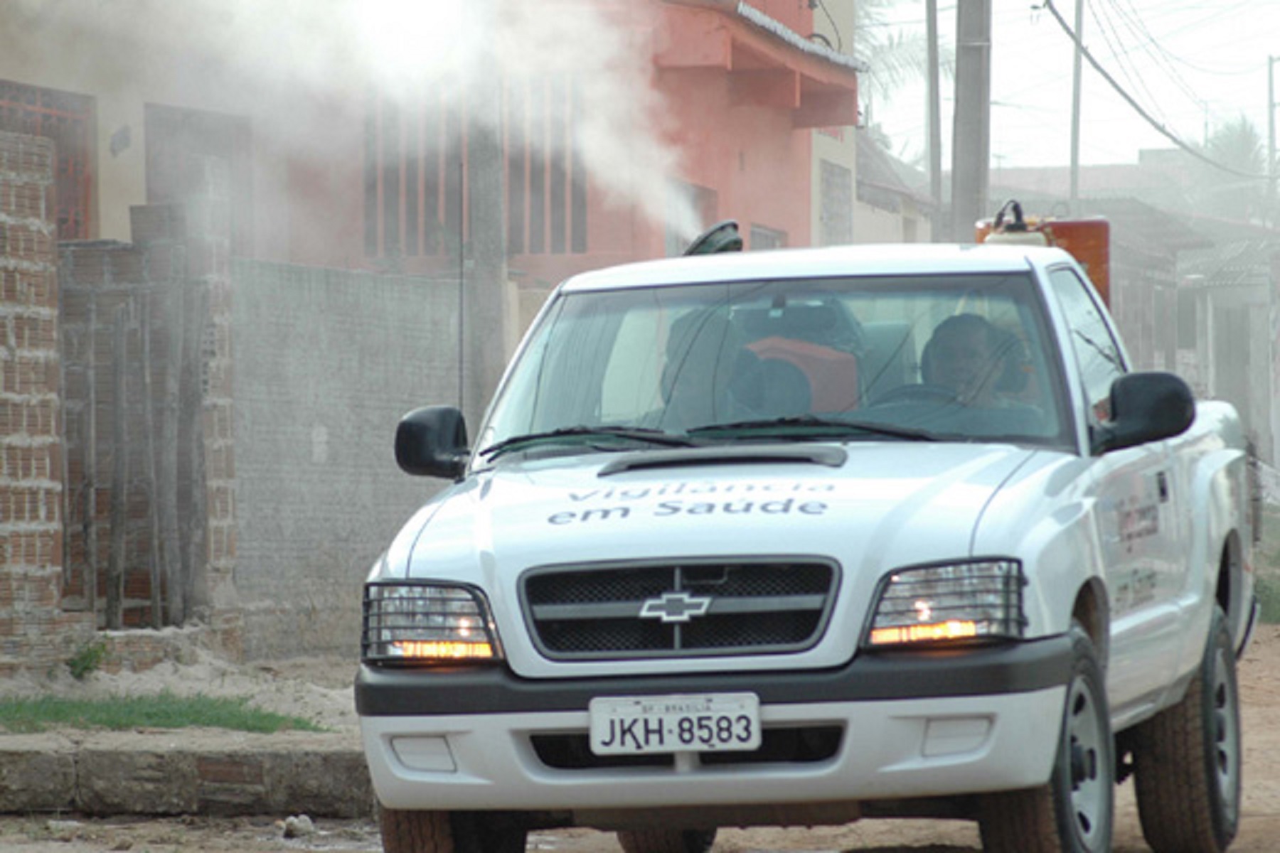 Frota de carros fumacê é ampliada para combater epidemia de dengue no RN