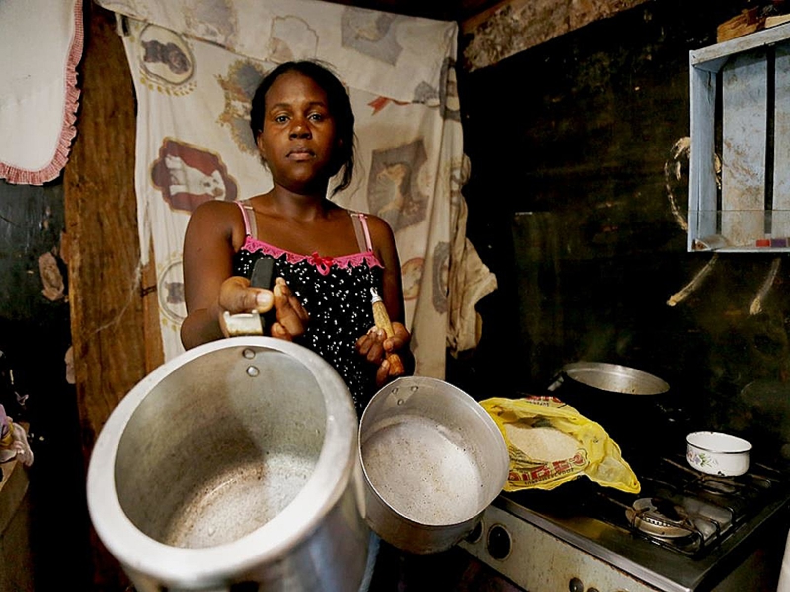Brasil tem 33,1 milhões de pessoas sem o que comer diariamente; em 2014, país havia saído do mapa da fome