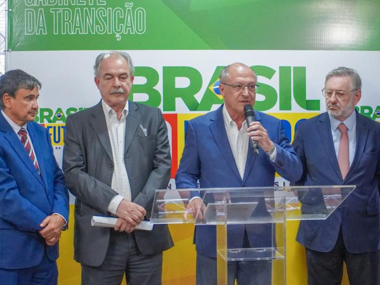 Alckmin anuncia mais 61 nomes da equipe de transição; lista inclui Guilherme Boulos e cantora Margareth Menezes