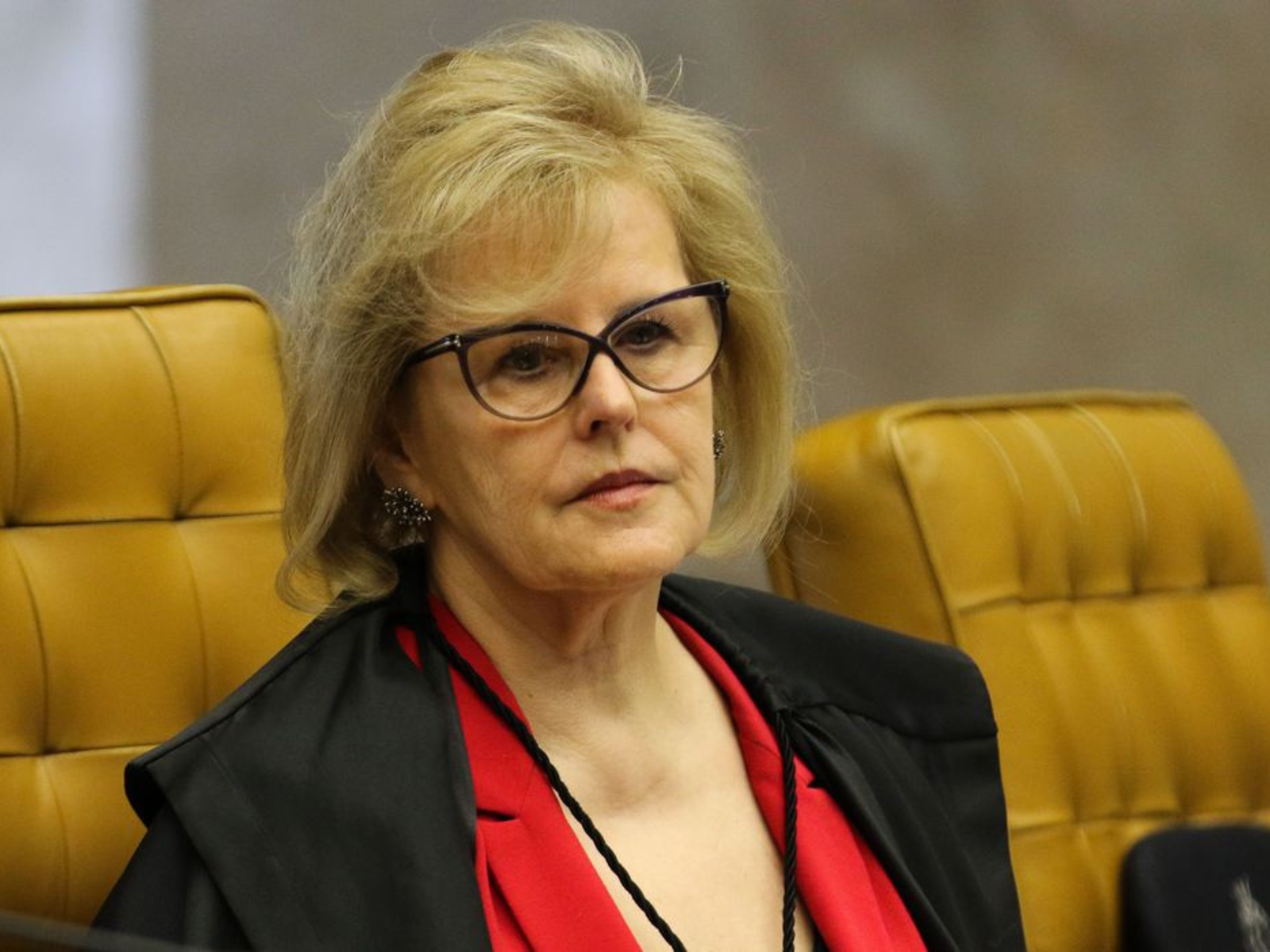 Rosa Weber condena hostilidade contra ministros do STF