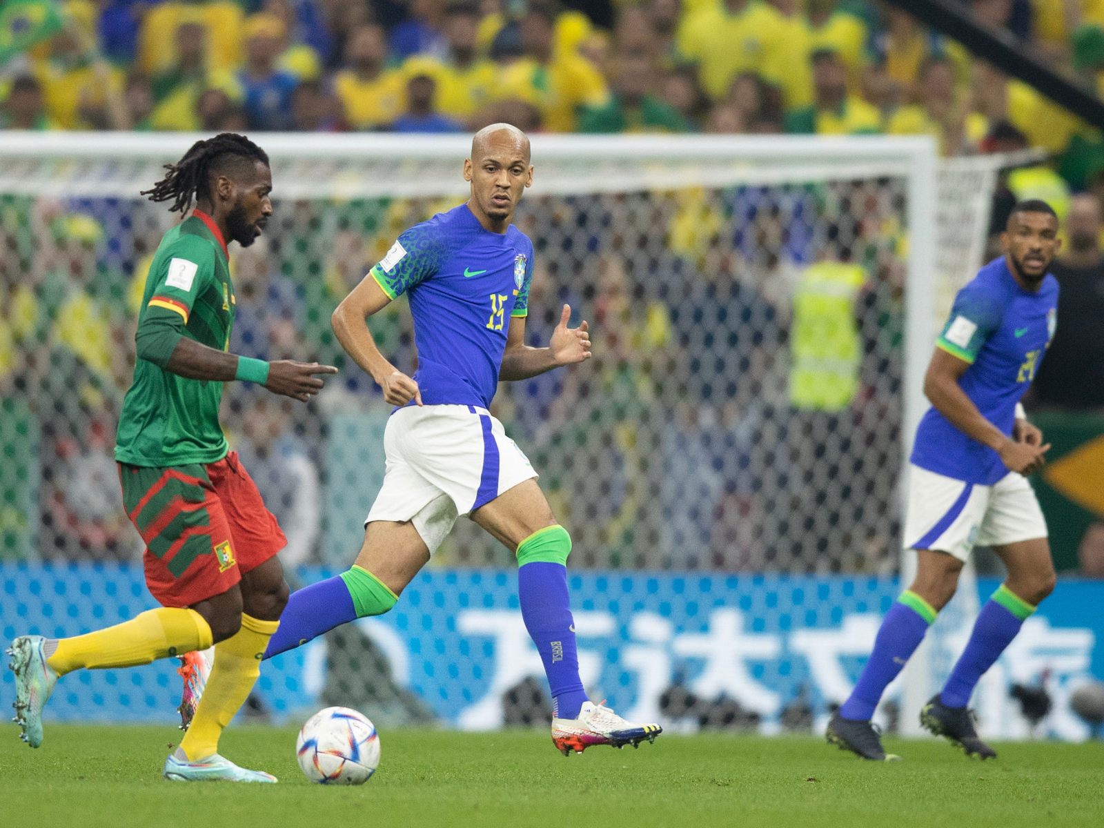 Brasil perde para Camarões no último jogo da fase de grupos