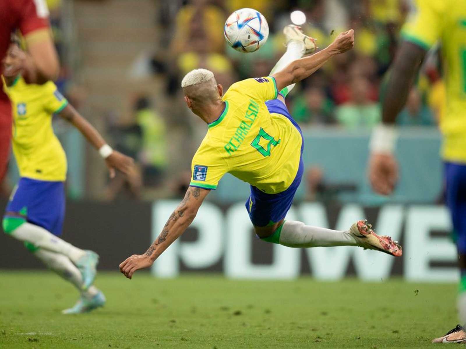 Gol de voleio de Richarlison é eleito o mais bonito da Copa 2022