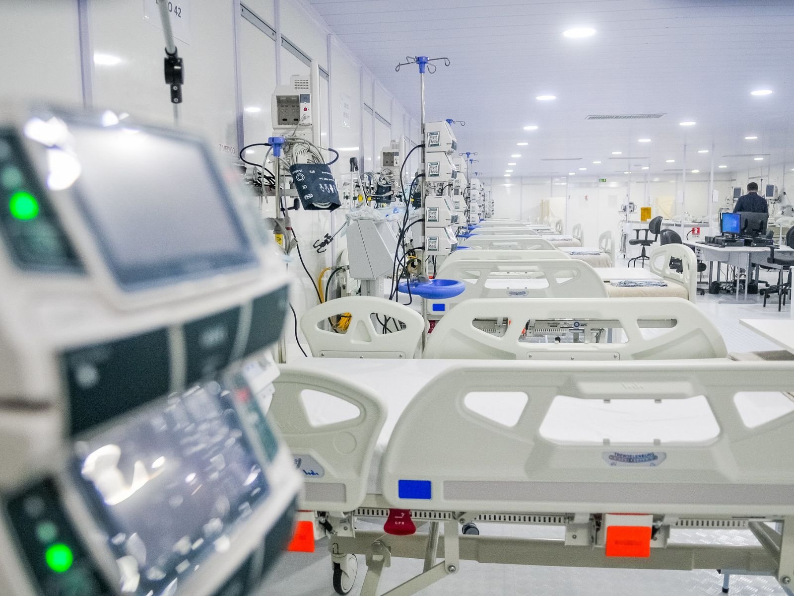 Câmara aprova criação do dia em memória de vítimas de covid-19