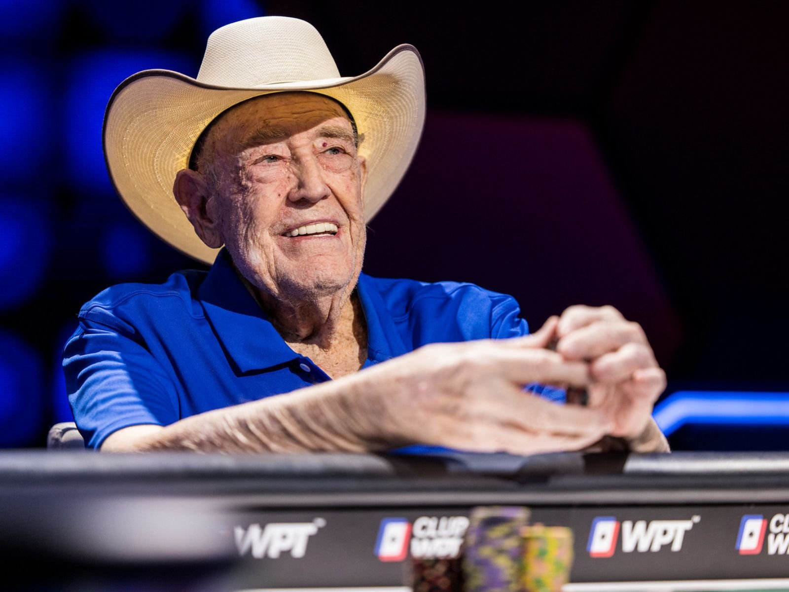 Morre Doyle Brunson, o pai poker mundial
