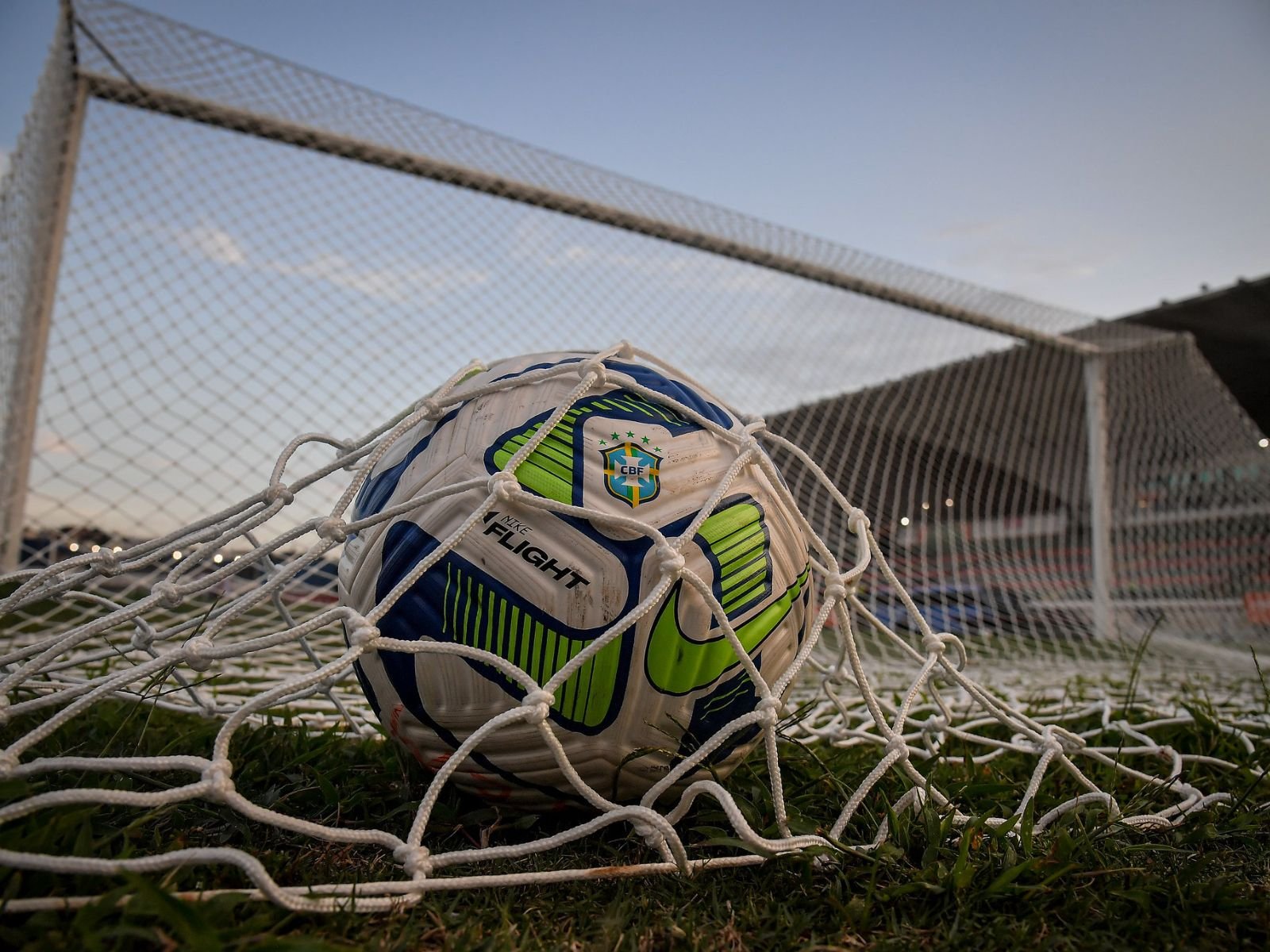 Campeonato Brasileiro será retomado em junho