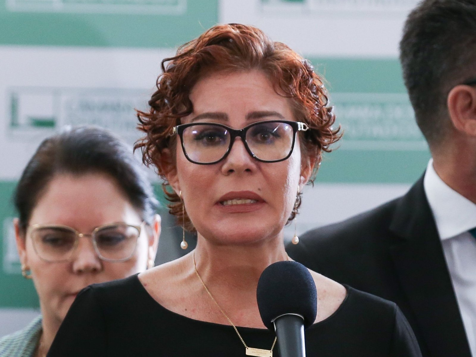 Justiça da Itália mantém prisão de Carla Zambelli e rejeita pedido de domiciliar