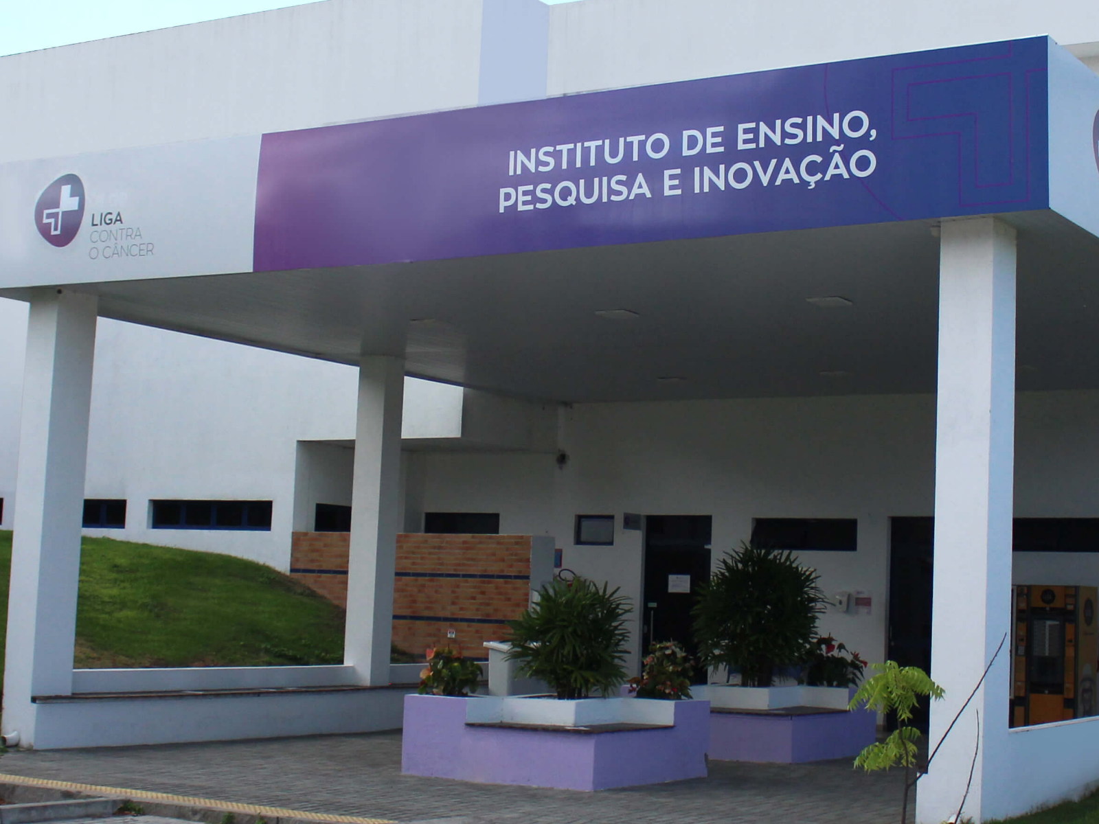 Liga Contra o Câncer suspende cirurgias eletivas em Natal