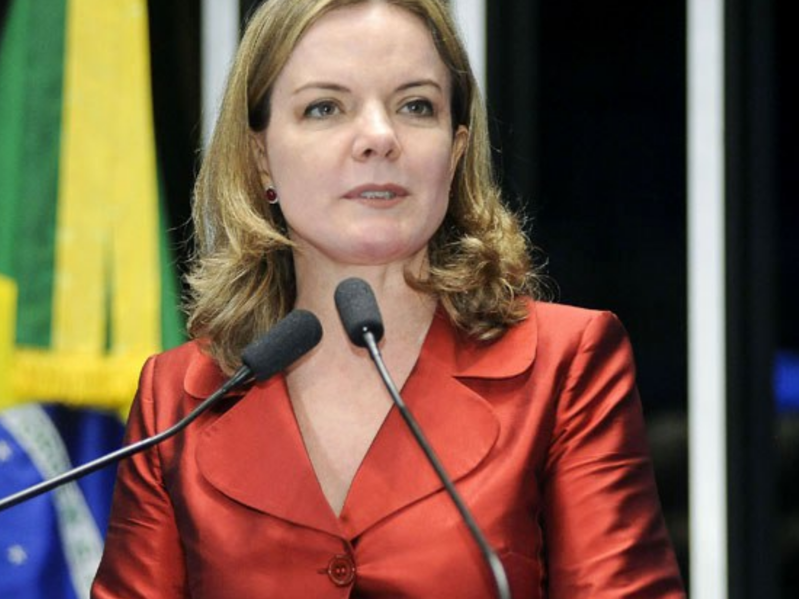 Governo inicia renegociação com Centrão após derrota bilionária no Congresso