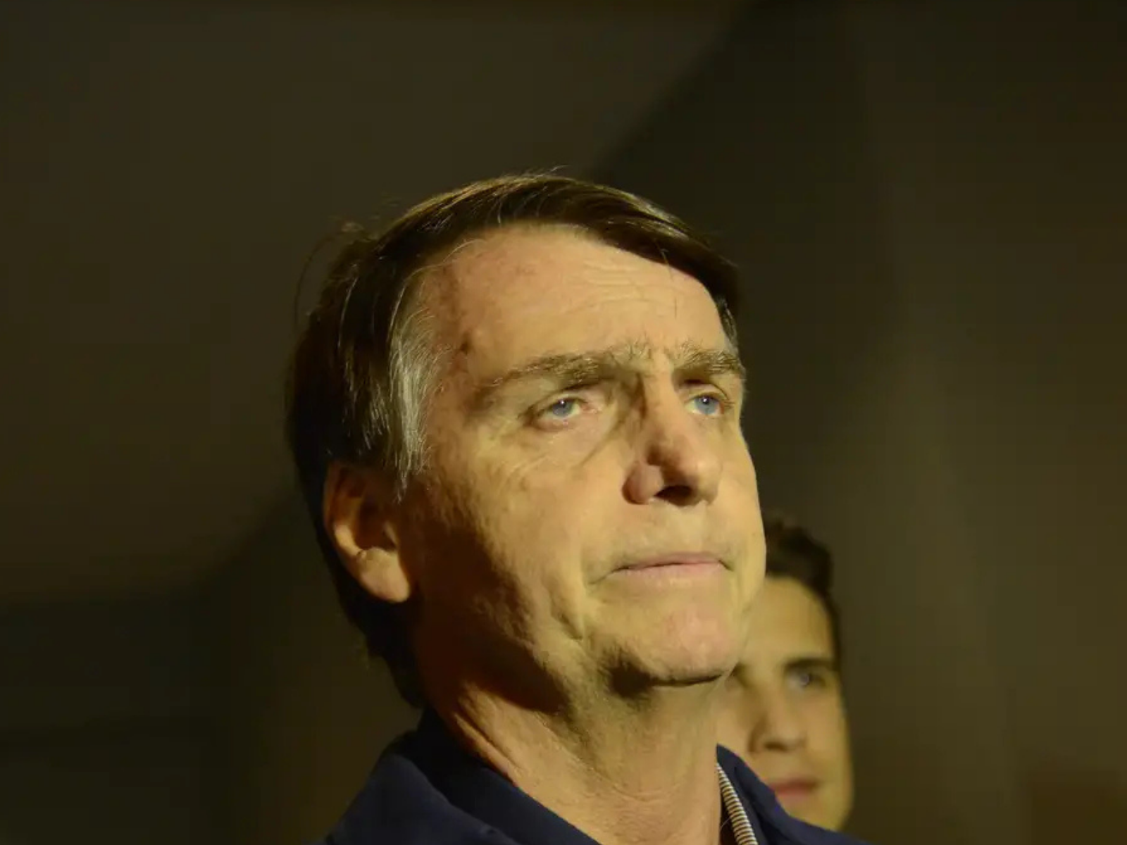 Bolsonaro está estável do ponto de vista clínico e passou a noite sem intercorrência dizem médicos do ex-presidente