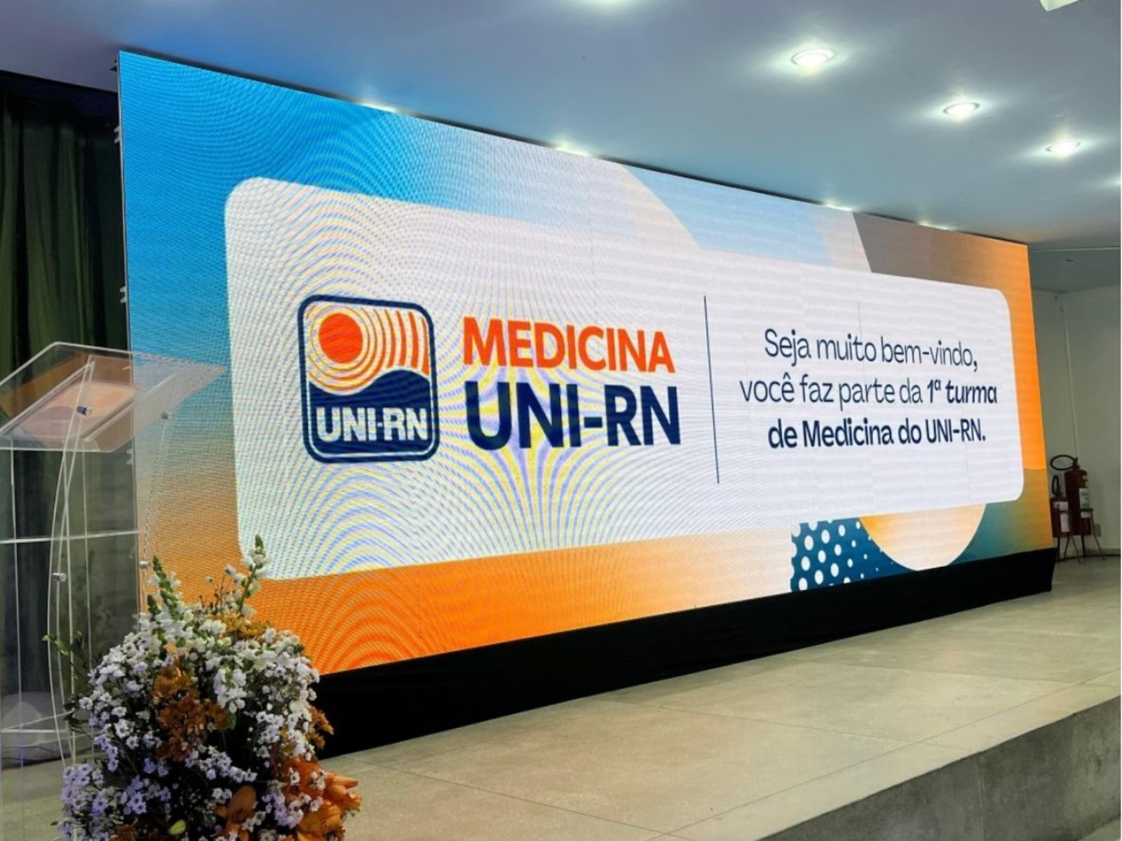 CNE mantém negativa ao curso de Medicina da UNI-RN em Natal