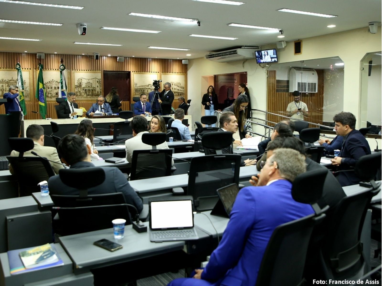 Câmara de Natal aprova empréstimo de R$ 100 milhões da prefeitura