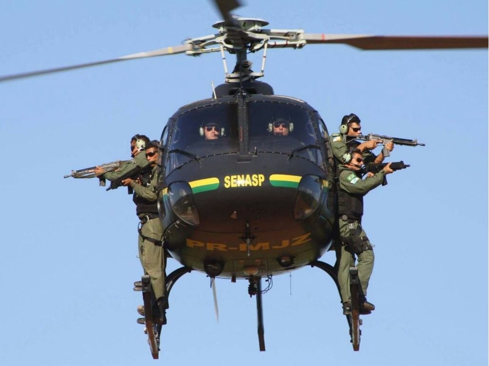 Confronto em Mãe Luiza mobiliza Choque, BOPE e helicóptero Potiguar 01 neste domingo (16)