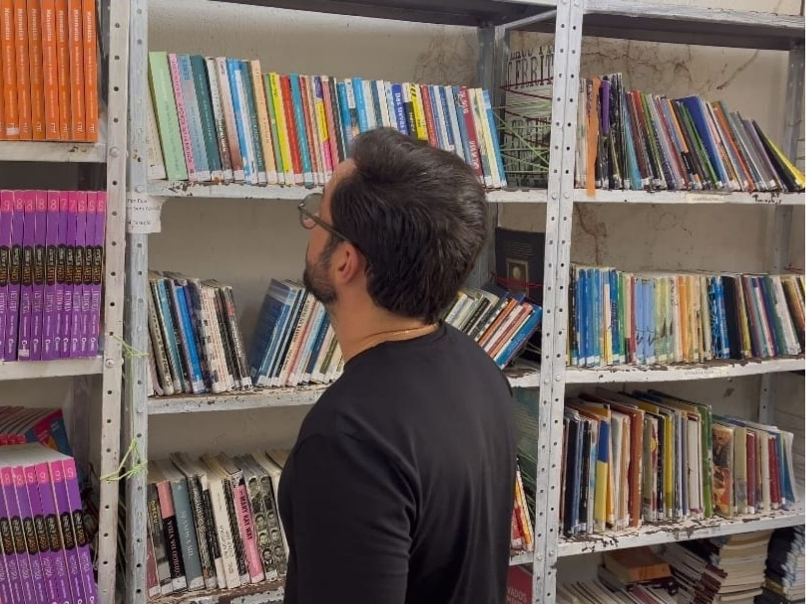 Fórum Negócios e Editora Gente inauguram biblioteca com 300 livros na penitenciária feminina do RN